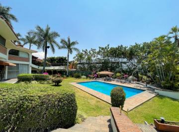 Casa de 4 habitaciones, Cuernavaca · Casa en Venta en Vista Hermosa