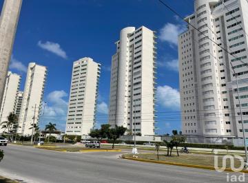 Departamento · 153m² · 2 Recámaras · 1 Estacionamiento · Departamento en Venta en Isola Cancun