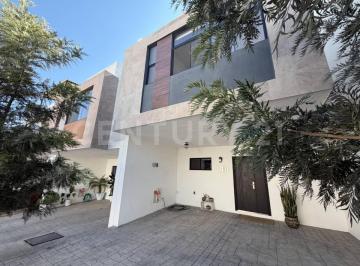 Casa en condominio · 161m² · 3 Recámaras · 2 Estacionamientos · Casa en Venta en Massaro Zibatá