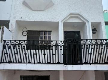 Casa · 150m² · 3 Recámaras · 2 Estacionamientos · Casa en Renta en Col. Satelite