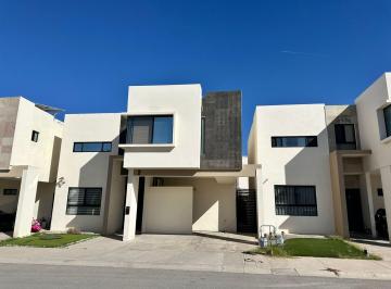 Casa · 3 Recámaras · Casa en Residencial Residencial Harmoni