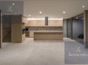 Casa · 276m² · 4 Recámaras · 2 Estacionamientos · Casa en Lomas de Juriquilla