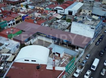 Bodega comercial · 933m² · 10 Recámaras · 10 Estacionamientos · Renta de Bodega y Local Comercial en Puebla, Los Remedios
