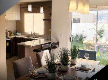 831f6821f5127280beeb66a987b3e2b31bfec2a638e52e47a599bf39416d0961 · Casa en Venta en Colinas de La Presa