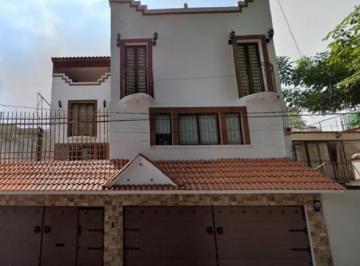 Departamento de 4 habitaciones, Coyoacán · Venta de Casa en Campestre Churubusco, Coyoacán, Cdmx