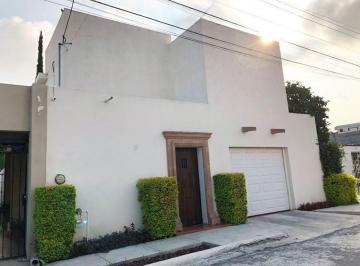 053488fe411a021e26ae9ce24ed89fbf5a9a62dee73c524d4a679132e5645b29 · Casa en Renta Altavista Sur