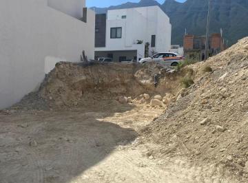 Terreno / Lote , García · Hermoso Terreno en Venta en Santoral