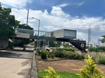 Terreno / Lote · 99250m² · Terreno - Fraccionamiento Paseo de La Reina