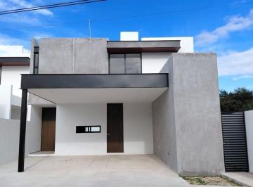 431d985e9c102b432f7e197dea9e434da7286f035e8ad49cbcfb7c0781ead16a · Casa en Venta en Dzitya, Zona Norte Mérida | 3 Recámaras (Una en Planta Baja)