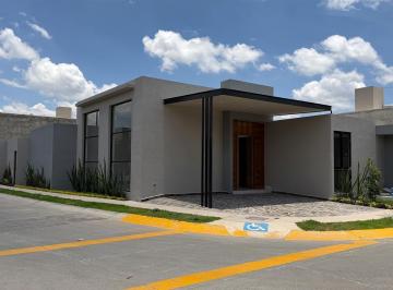 Casa · 263m² · 3 Recámaras · 2 Estacionamientos · Casa en Venta Misiones de Santa Fe, León Guanajuato