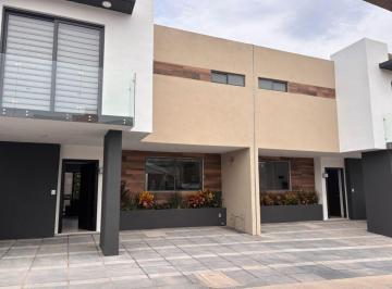 Casa de 3 habitaciones, Cuautitlán Izcalli · Casa con 3 Habitaciones y 131 m² Superficie de Terreno en Venta en Cuautitla Izcalli