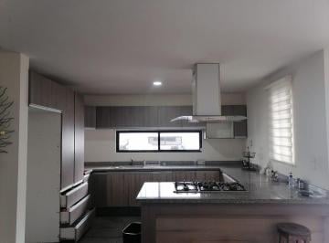 Casa de 3 habitaciones, San Pedro Cholula · Casa en Venta en Momoxpan