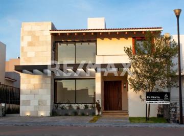 Casa de 4 habitaciones, Querétaro · Casa en Venta en La Vista Residencial, Querétaro con Recámara en Planta Baja