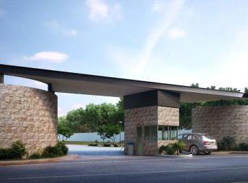 Terreno / Lote · 614m² · Terreno en Privada Al Norte Temozon Merida Yucatan
