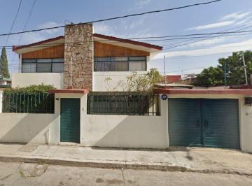 Casa de 5 habitaciones, Tulancingo de Bravo · Casa en Venta en Tulancingo, Hidalgo