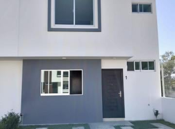 Casa de 3 habitaciones, San Pedro Tlaquepaque · Casa en Venta en Punto Sur - Coto Goya C1