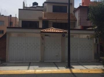 Casa Venta de 4 habitaciones · Venta de Casa