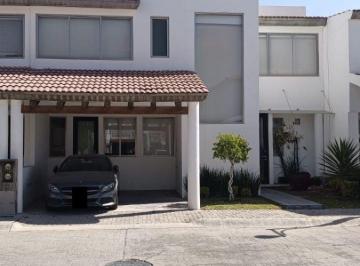 Casa en condominio de 3 habitaciones, Pachuca · Venta Casa Residencial Bosques Zona Plateada