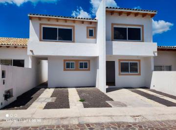 Casa de 3 habitaciones, Tequisquiapan · Casa en Venta en Centro de Tequisquiapan