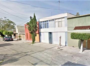 Casa de 4 habitaciones, Celaya · Casa en Venta en Guanajuato Celaya