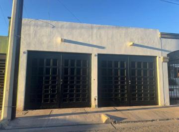 Casa de 3 habitaciones, Hermosillo · Casa en Venta en Mision del Sol en Hermosillo, Sonora