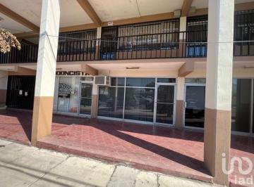 Local comercial · 42m² · 1 Estacionamiento · Loca Comercial Ignacio Allende