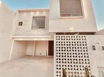 1 · Casa en Venta en Quintas del Palmar, Torreón, Coahuila de Zaragoza