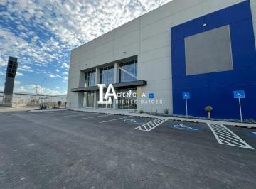 Nave industrial · 12m² · 88 Estacionamientos · Nave Industrial en Renta Sobre Carretera Laredo - Cienega de Flores