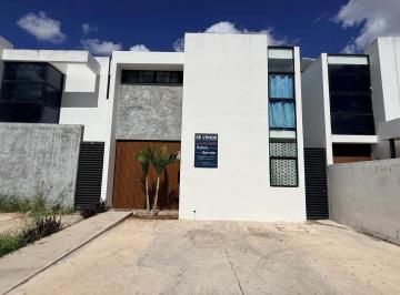 Casa de 2 habitaciones, Mérida · Merida Casa en Venta de 2 Habitaciones en Cerrada