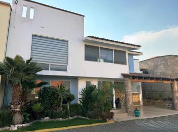 Casa en condominio de 3 habitaciones, Metepec · Casa en Venta en Metepec en Oportunidad en Av La Asunción