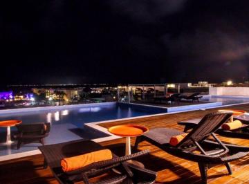 Departamento de 1 habitación, Solidaridad · Departamento de 80 m² con 1 Recámara en Renta en Playa del Carmen a 2 Cuadras de La Playa