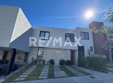 Casa · 164m² · 2 Recámaras · 2 Estacionamientos · Venta de Casa Amueblada en Zibatá, El Marques Queretaro - (4)