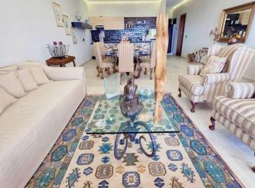 Departamento · 140m² · 2 Recámaras · 2 Estacionamientos · Departamento Luxury en Club de Golf Ventanas