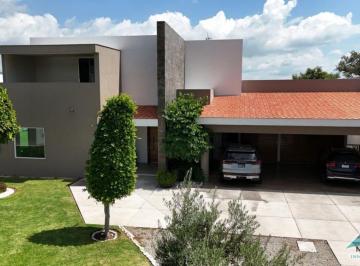 Casa de 3 habitaciones, Atlixco · En Venta Residencia de Lujo con Vista a Los Volcanes en Atlixco, Puebla