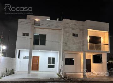 Casa · 195m² · Casa en Venta