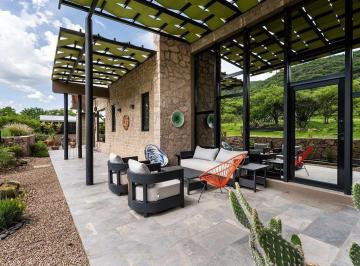 cb7c943e58fdf706f569ca972e2cd7a4d16b2e2e5eee66d8598218a6f360c73a · Casa de Campo Autosustentable en San Miguel de Allende