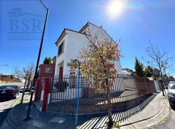 Casa en condominio · 105m² · 2 Recámaras · 3 Estacionamientos · Casa en Renta en Conjunto Urbano Rancho San Juan