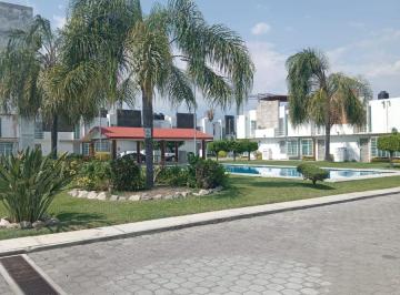 Casa en condominio de 3 habitaciones, Yautepec · Casa en Venta en Yautepec Morelos. Alberca, Vigilancia, Condominio.
