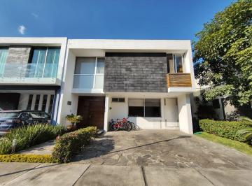 Casa de 4 habitaciones, Zapopan · Excelente Casa en Olivos Residencial
