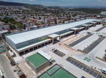 Local comercial · 60m² - Crosshome Inmobiliaria · Local en Renta en Plaza en Construcción en Medio de Pradera, Zakia y Refugio.