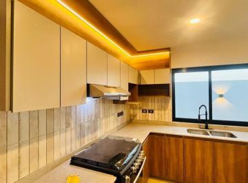 Casa · 196m² · 3 Recámaras · 2 Estacionamientos · Casa en El Aguaje