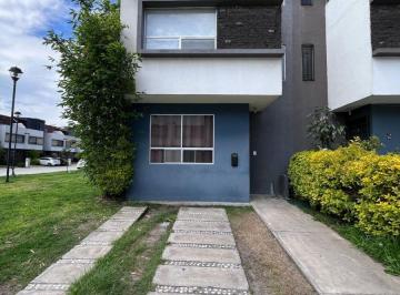 Casa de 3 habitaciones, Cuautitlán · Casa de 3 Niveles en Villas de Xaltipa 1, Cuautitlán, con Bonitos Acabados