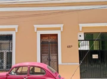 Casa de 5 habitaciones, Mérida · Casa en Venta en Merida F - 2123, 5 Rec. en El Centro $12,000,000