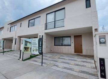 Casa · 135m² · 3 Recámaras · 2 Estacionamientos · Casa en Venta Privanzas Residencial, León, Gto.