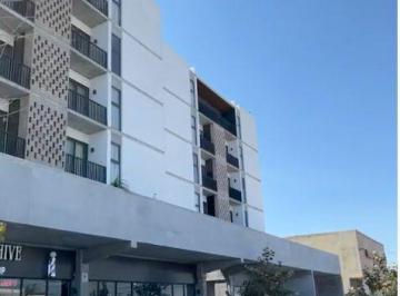 Local comercial · 90m² · Locales Comerciales Venta o Renta, Cumbres 4sec
