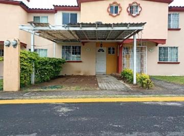 Casa · 95m² · 3 Recámaras · 2 Estacionamientos · Casa en Venta en Fraccionamiento Xana | 3 Recámaras, 2 Niveles y Amenidades – Cerca del Aeropuerto