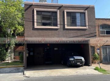 Oficina · 70m² · 2 Recámaras · 1 Estacionamiento · Oficina en Renta en Monterrey