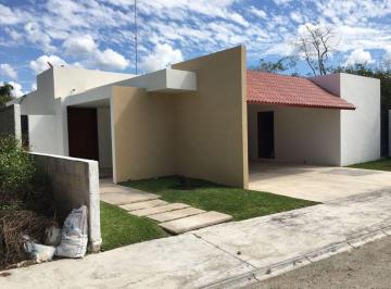 Casa de 3 habitaciones, Mérida · Casa en Venta en Merida F - 21161, 3 Rec. La Rejoyada $6,500,000