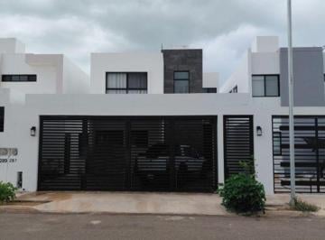 Casa de 3 habitaciones, Mérida · Casa en Venta en Merida F - 2140, 3 Rec. en Gran San Pedro Cholul $4,300,000