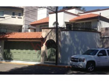 Casa de 3 habitaciones, Alvaro Obregón · Residencia Luxury con Estilo Contemporáneo en Venta en La Colonia Florida